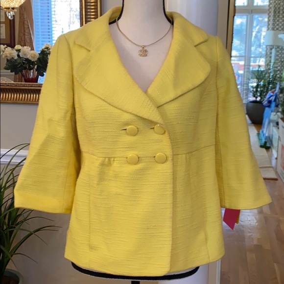 Yellow double breasted blazer.   Super Cute - Picture 1 of 6